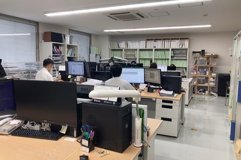 事務所の様子